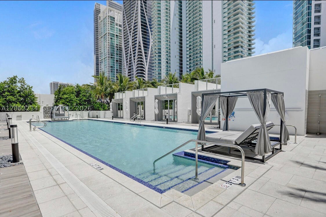 image Paramount Miami Worldcenter7