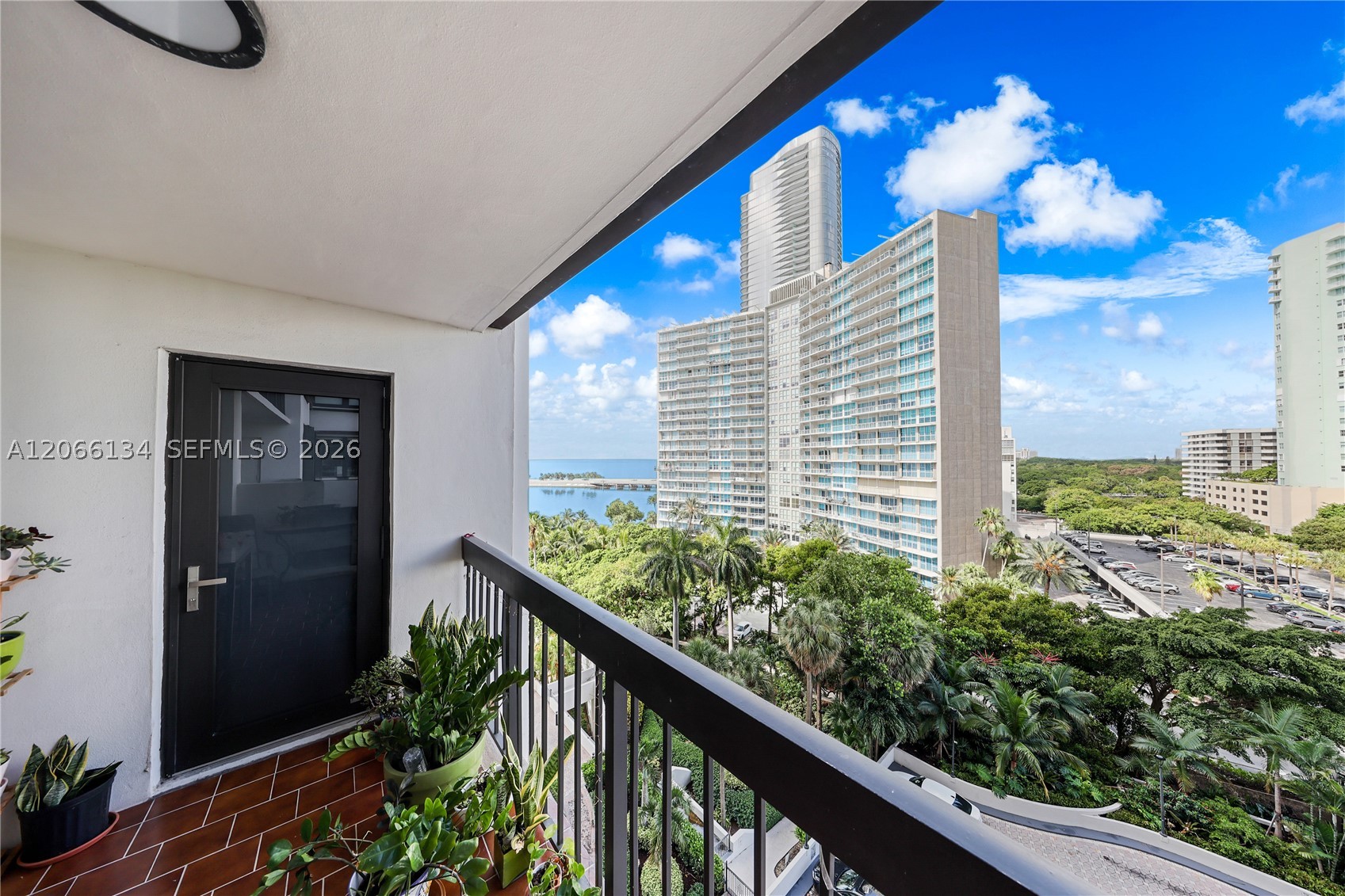 image Brickell Bay Club5