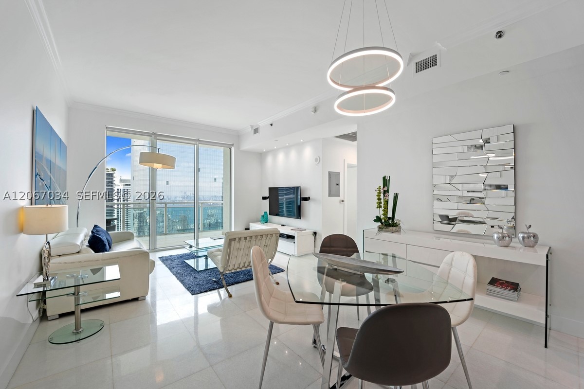 950 Brickell Bay Dr #4600