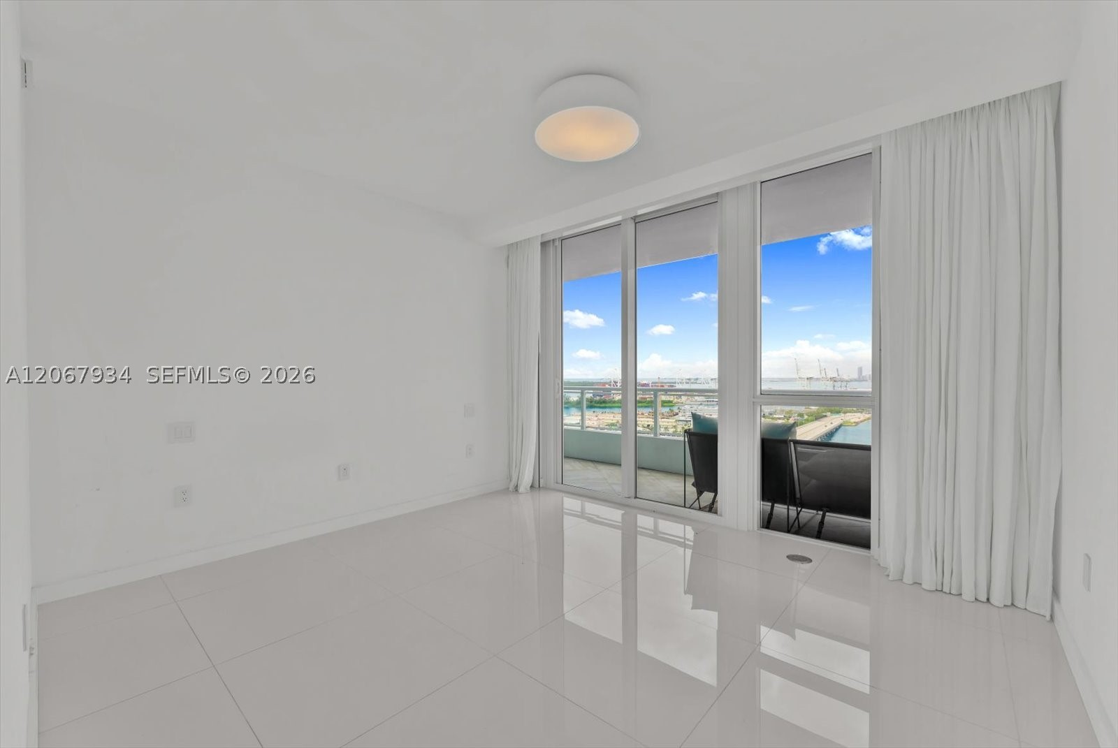 image Bentley Bay South25