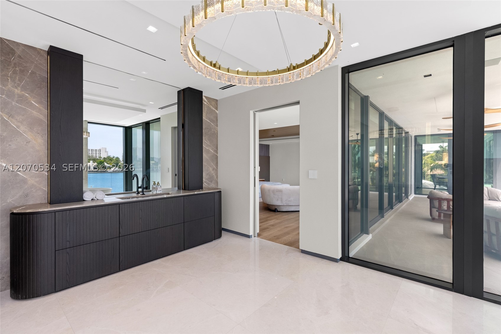 1400 W Lake Dr Fort Lauderdale, FL 33316