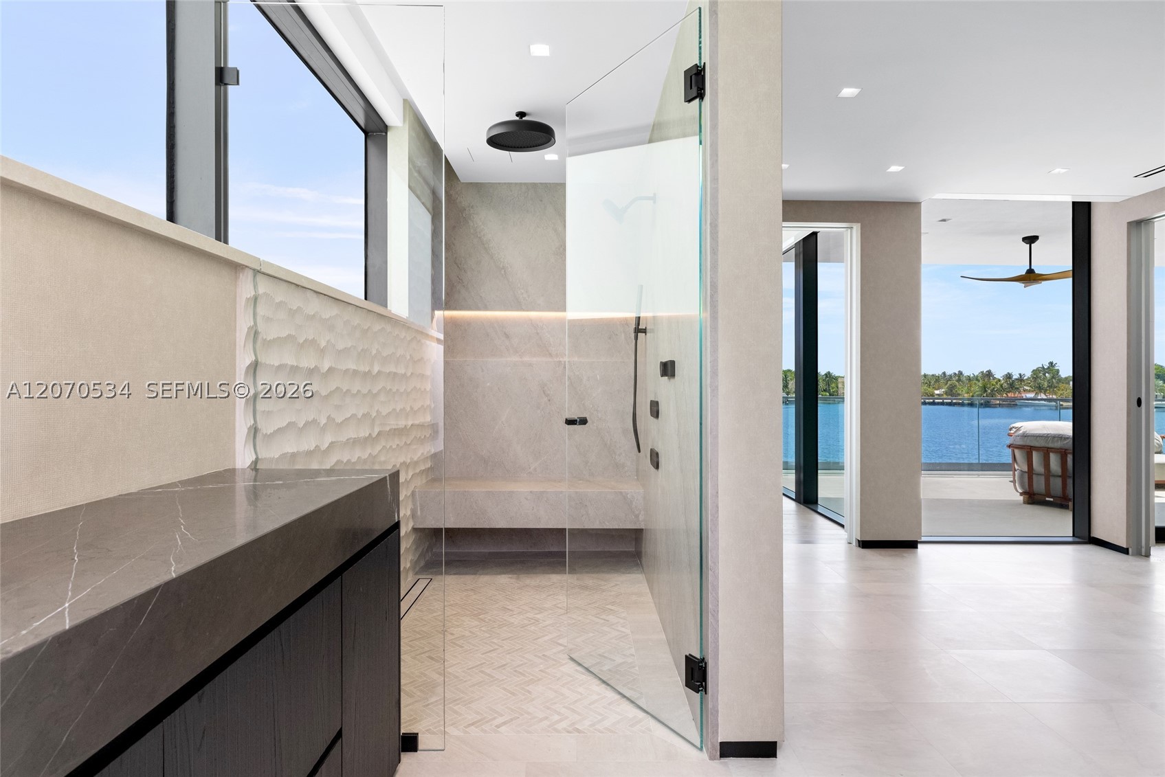 1400 W Lake Dr Fort Lauderdale, FL 33316