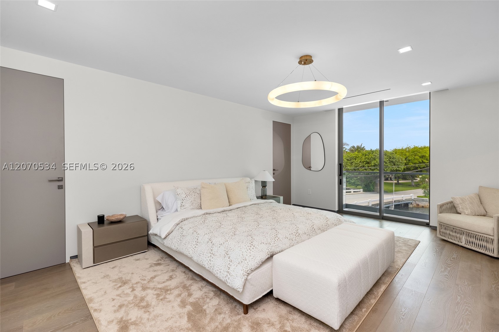 1400 W Lake Dr Fort Lauderdale, FL 33316
