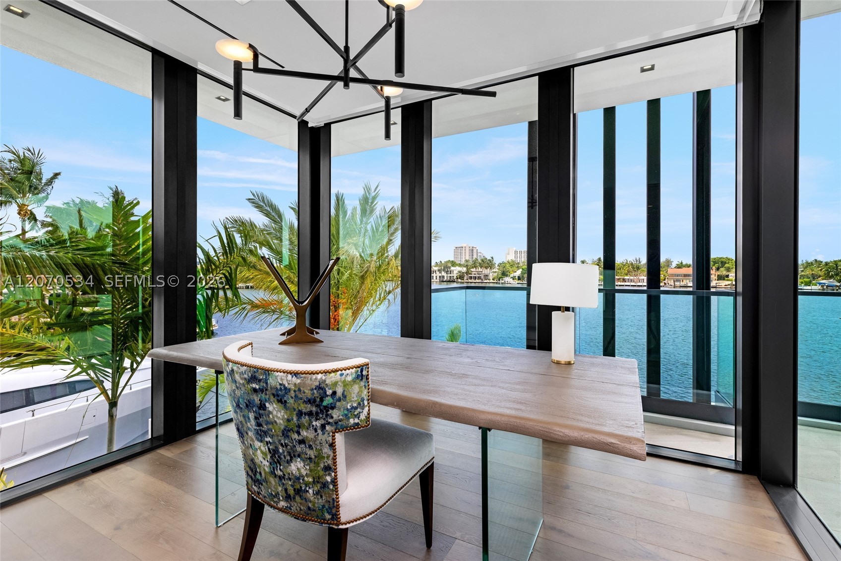 1400 W Lake Dr Fort Lauderdale, FL 33316