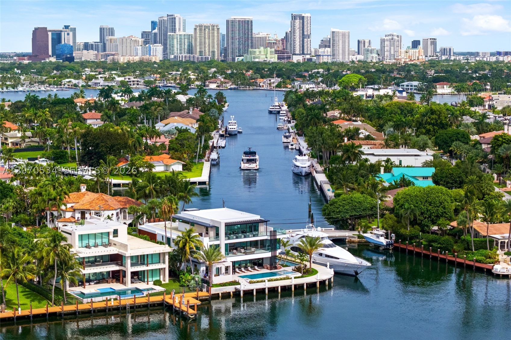 1400 W Lake Dr Fort Lauderdale, FL 33316