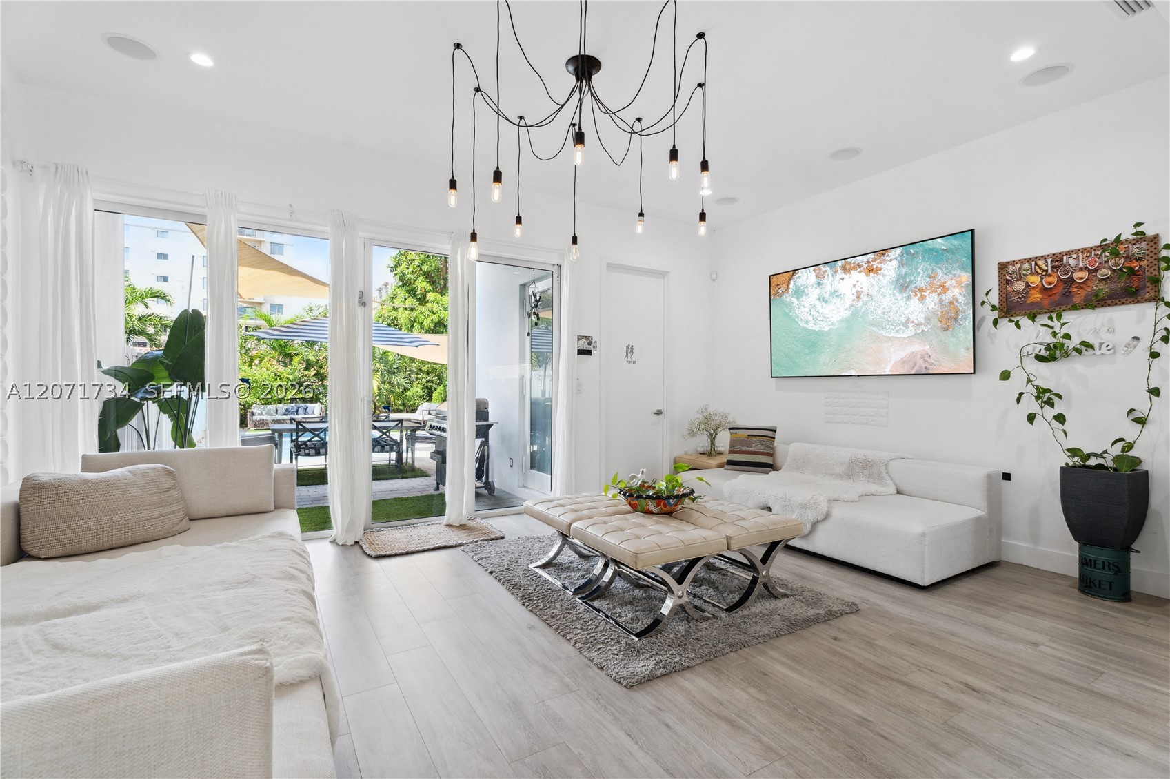 3575 SW 23rd St #3575 Miami, FL 33145