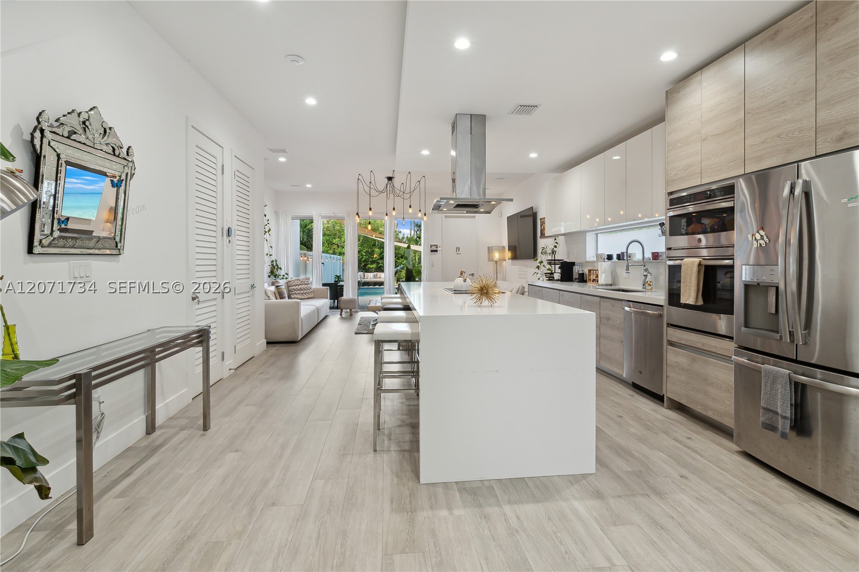 3575 SW 23rd St #3575 Miami, FL 33145