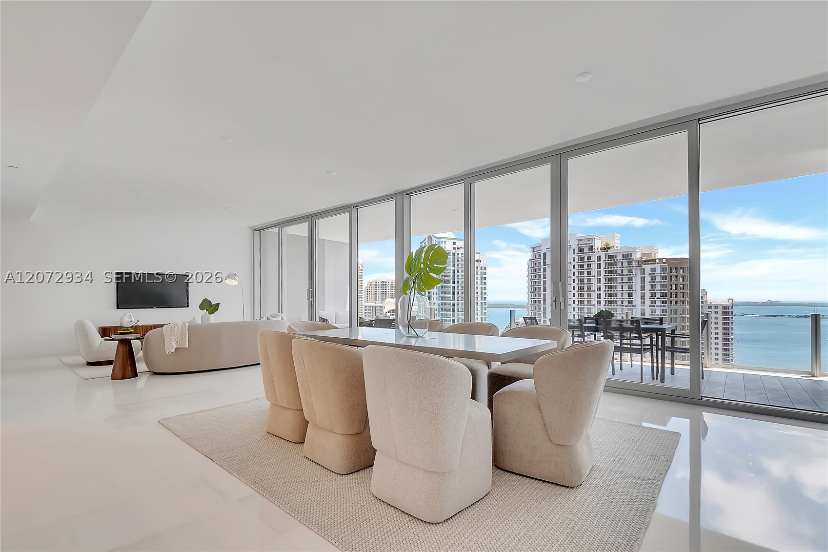 image Aston Martin Residences9
