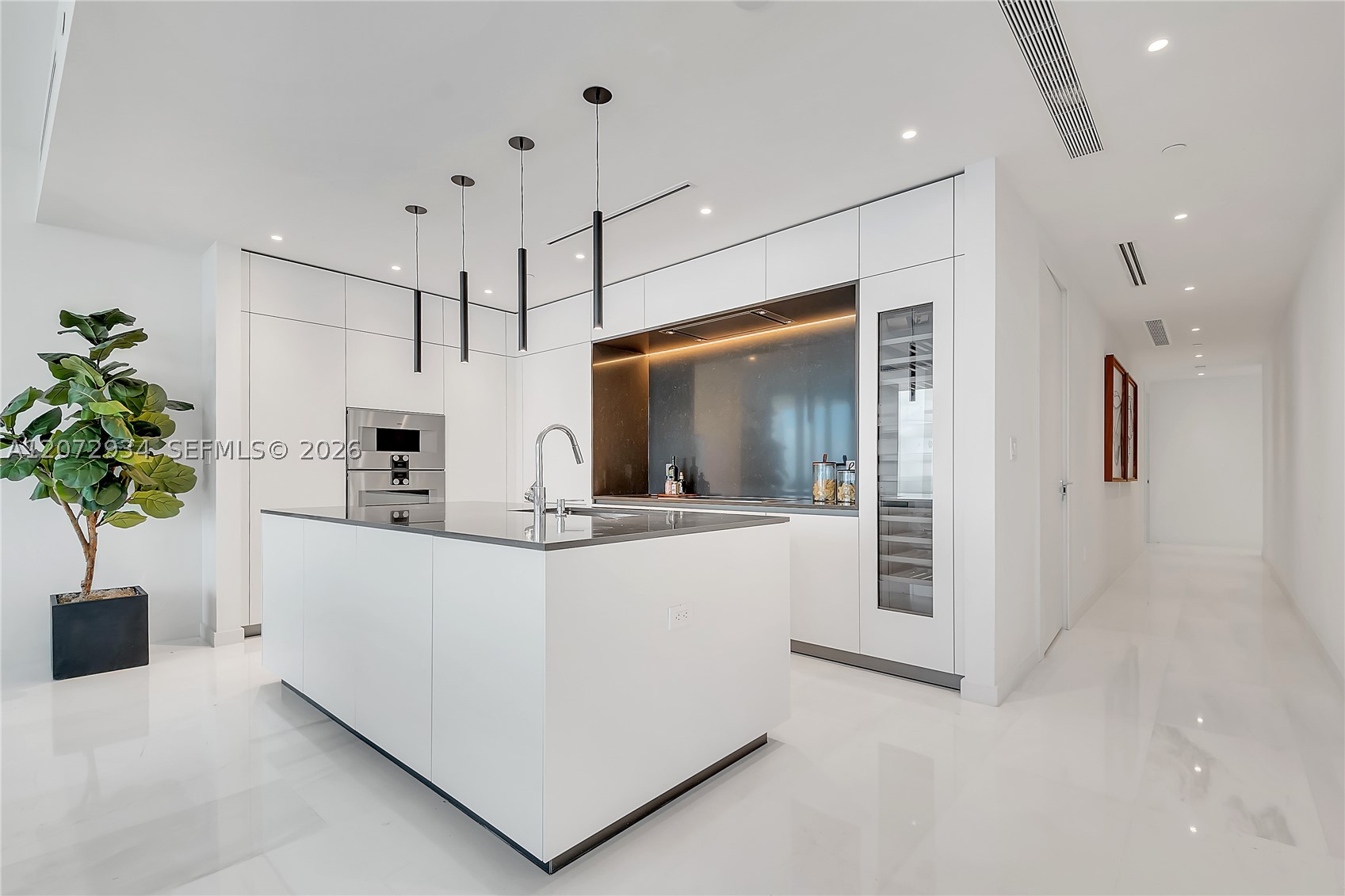 image Aston Martin Residences17