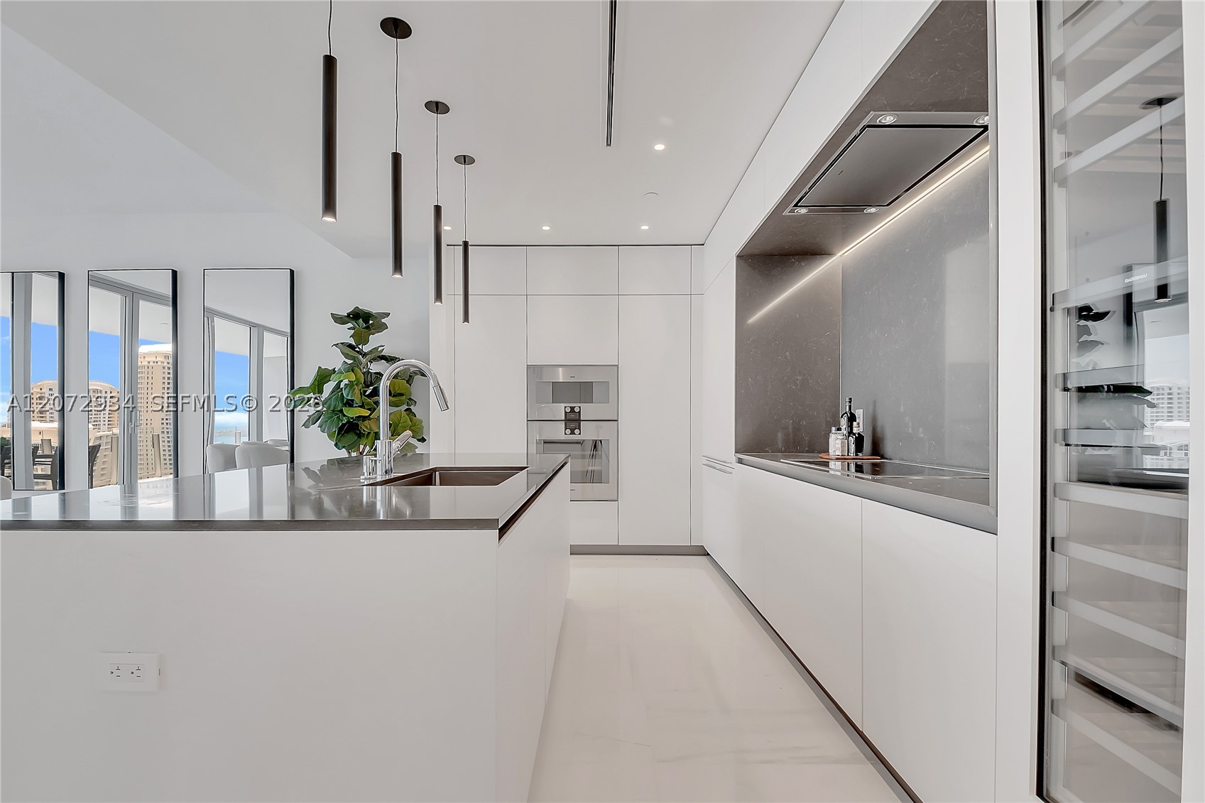 image Aston Martin Residences19