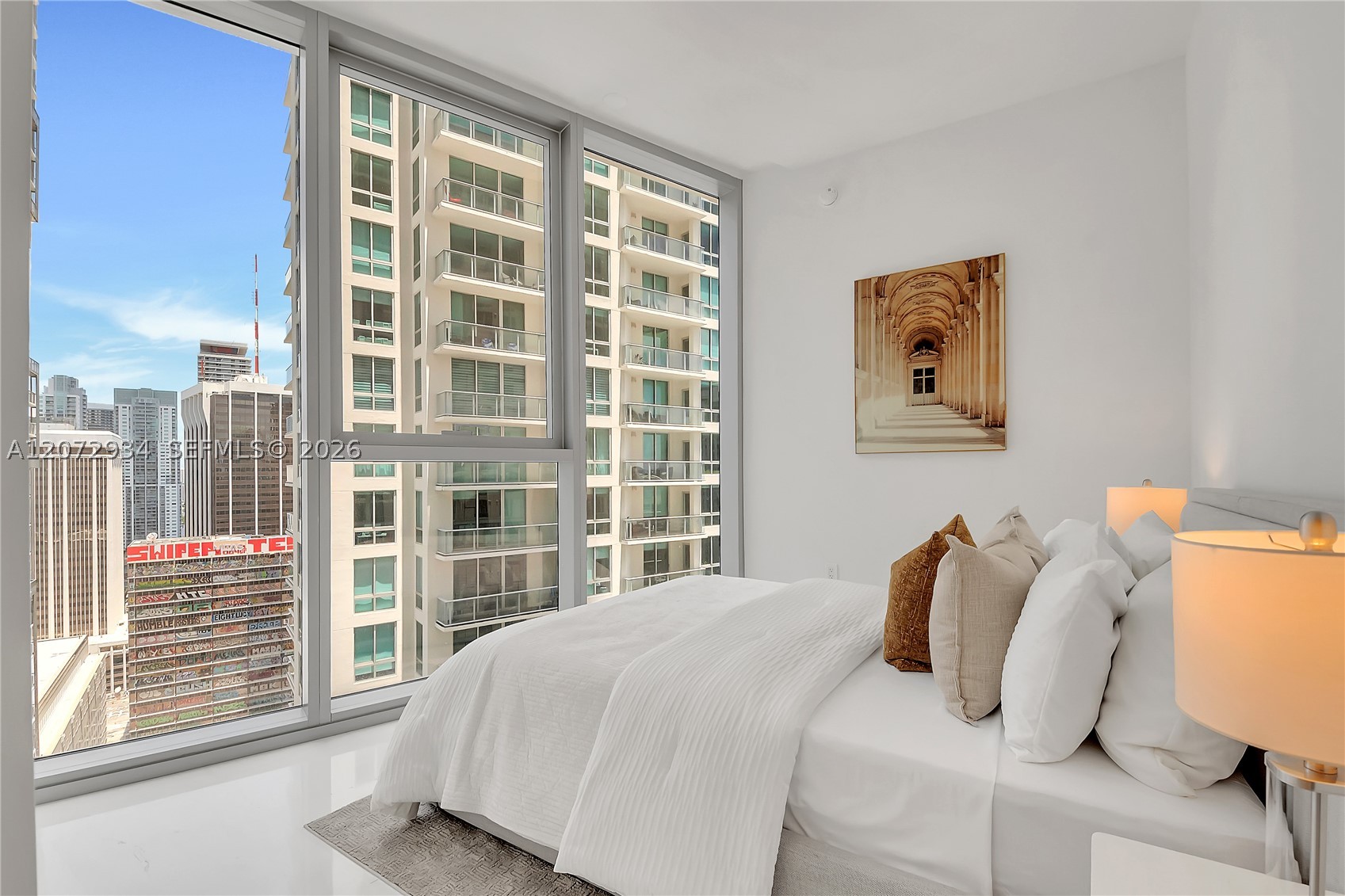image Aston Martin Residences31
