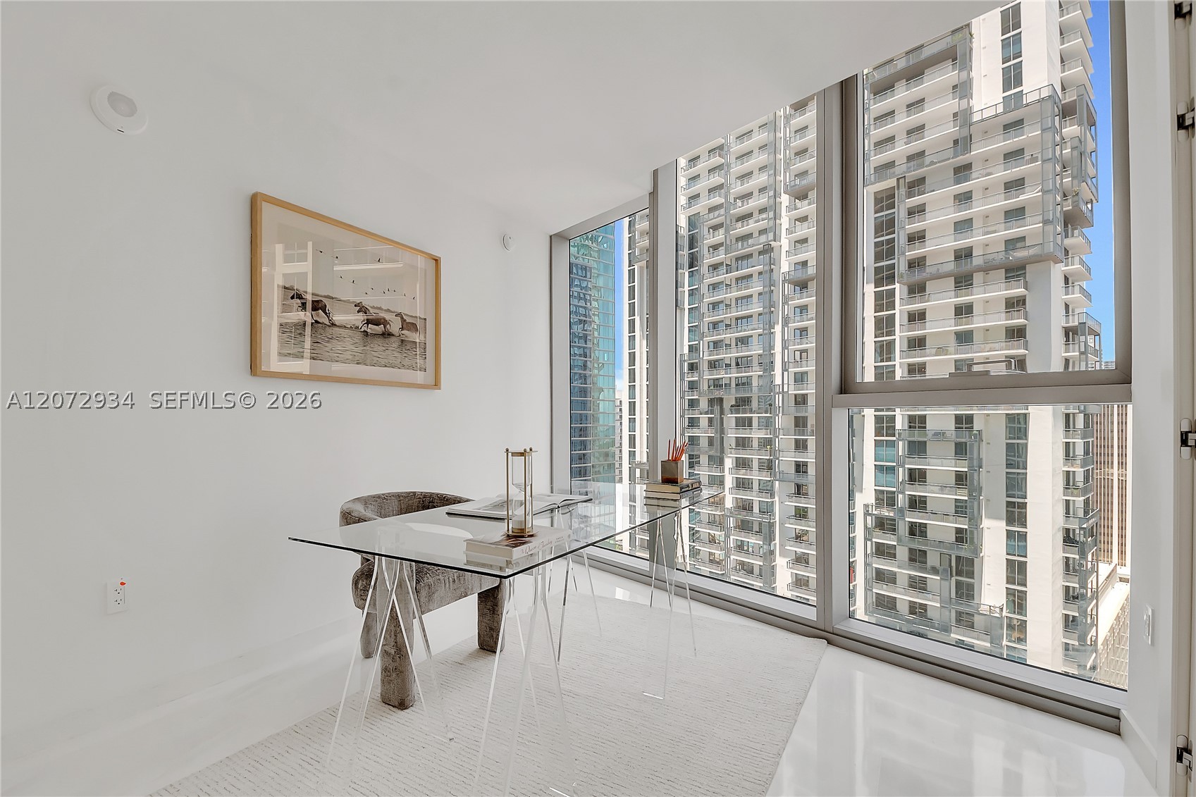 image Aston Martin Residences34