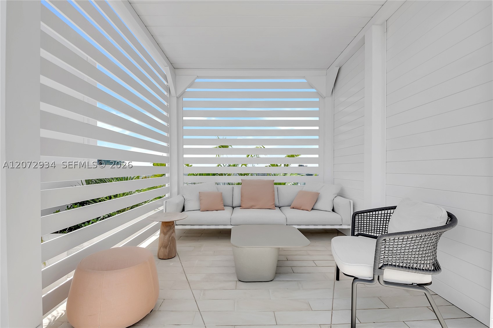 image Aston Martin Residences42