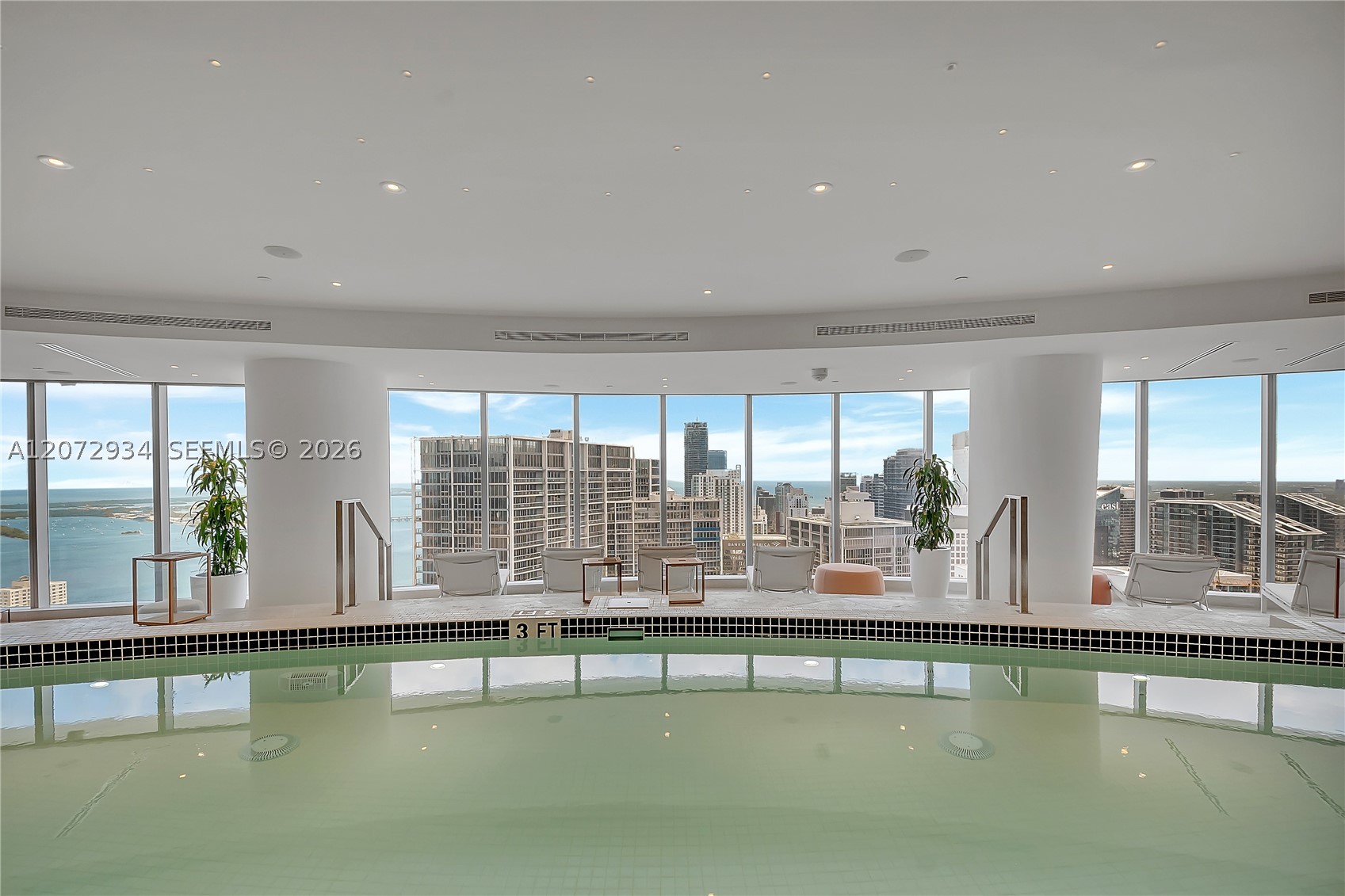 image Aston Martin Residences53