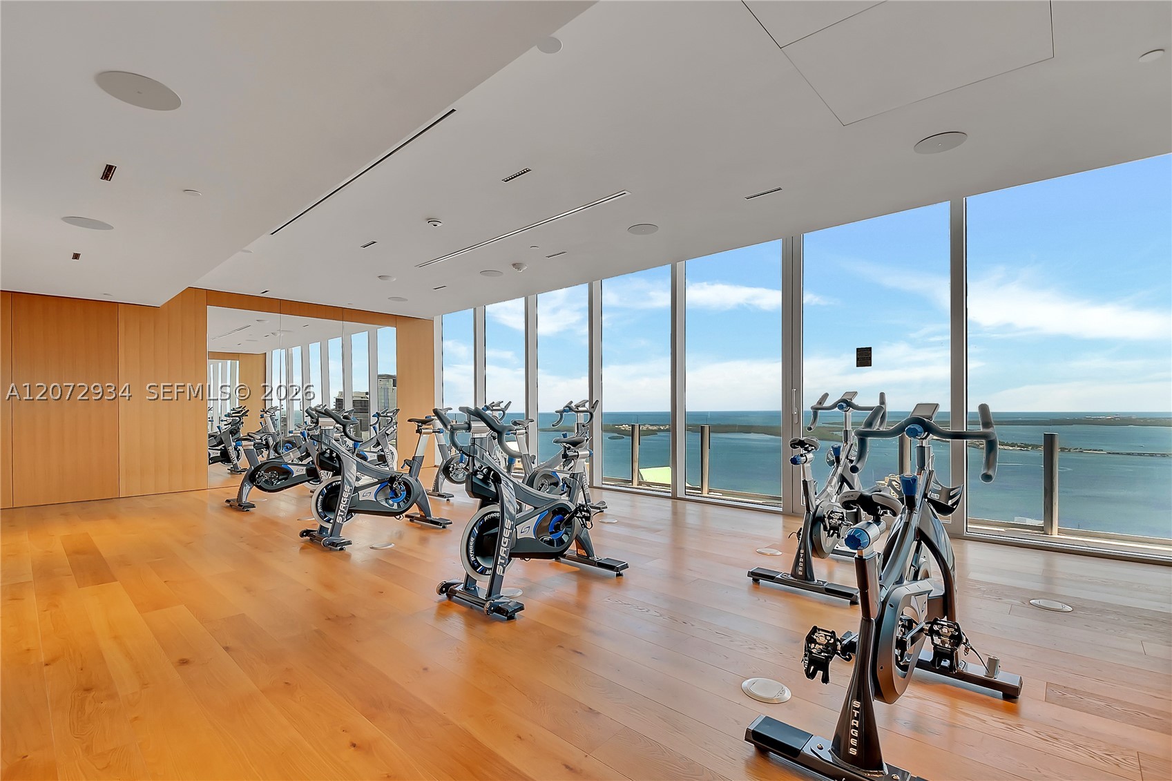 image Aston Martin Residences58