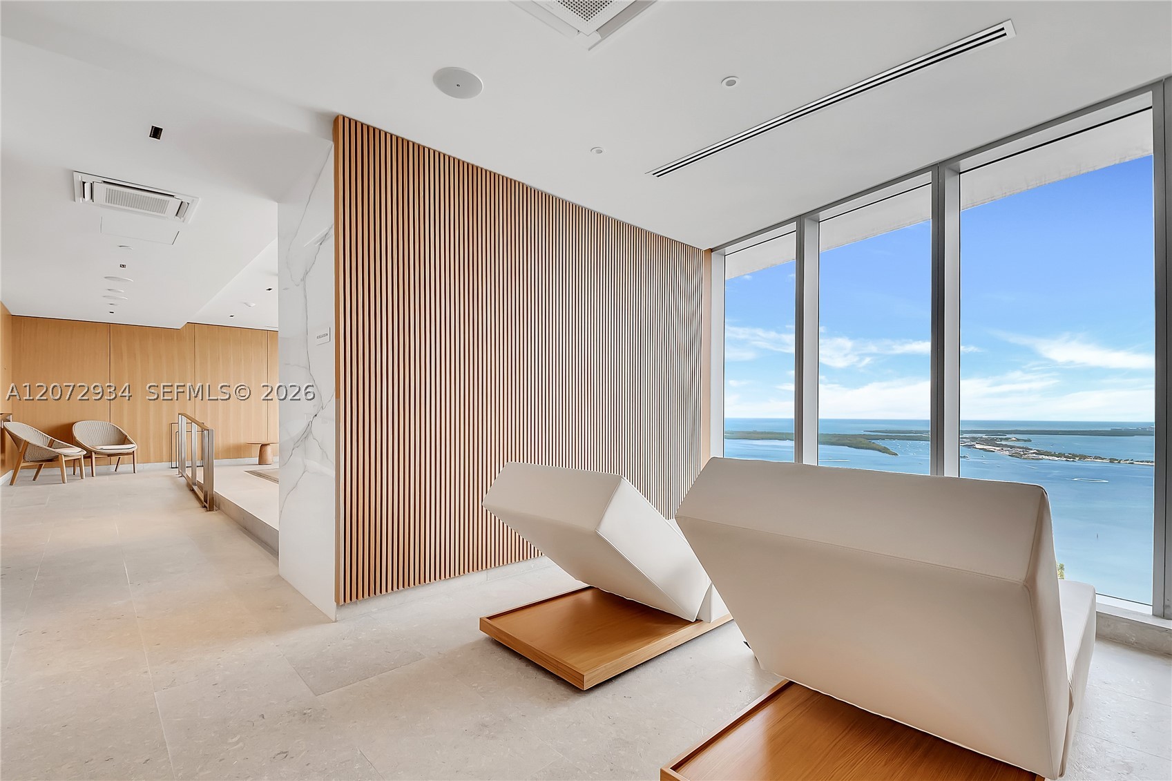 image Aston Martin Residences63