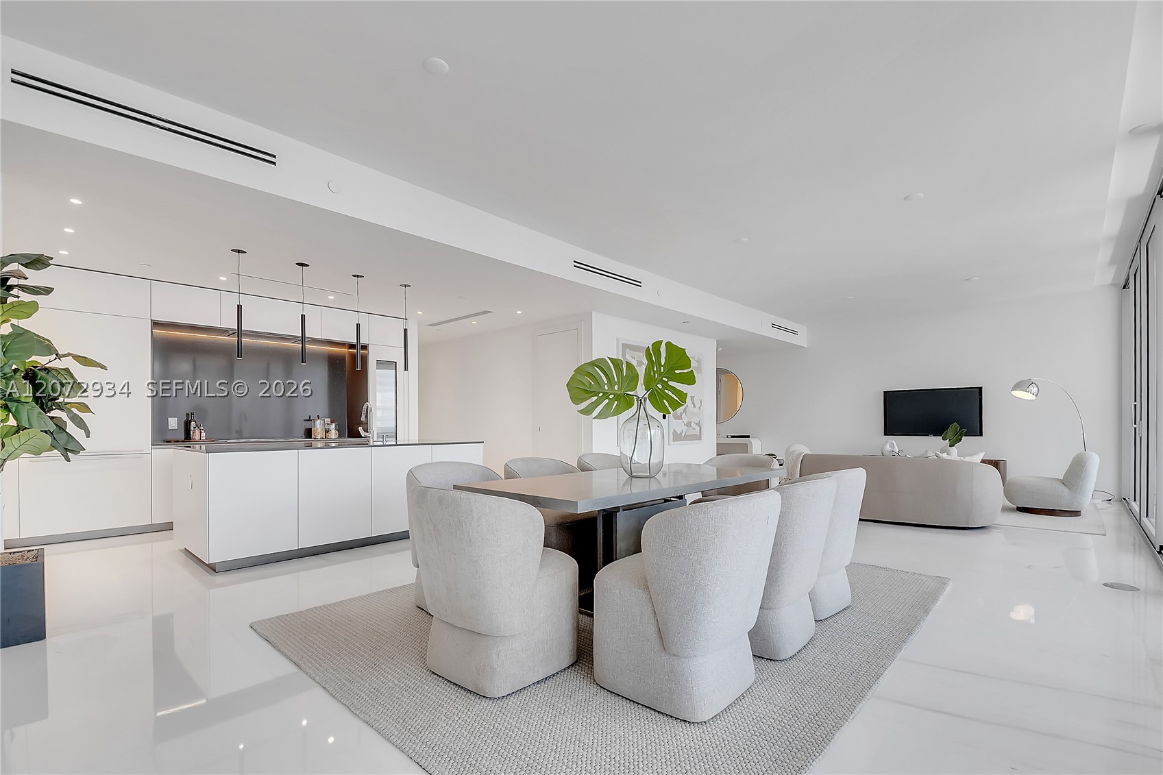 image Aston Martin Residences7