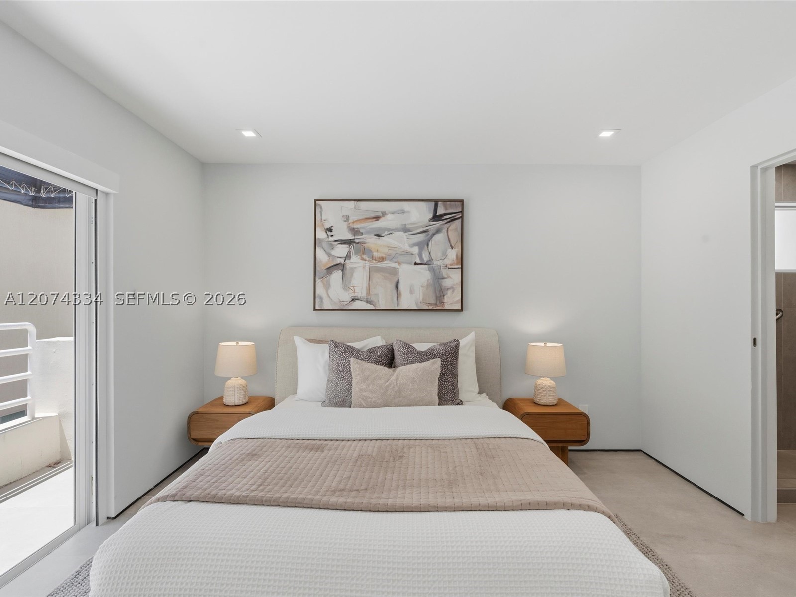 2945 Bridgeport Ave #E Coconut Grove, FL 33133
