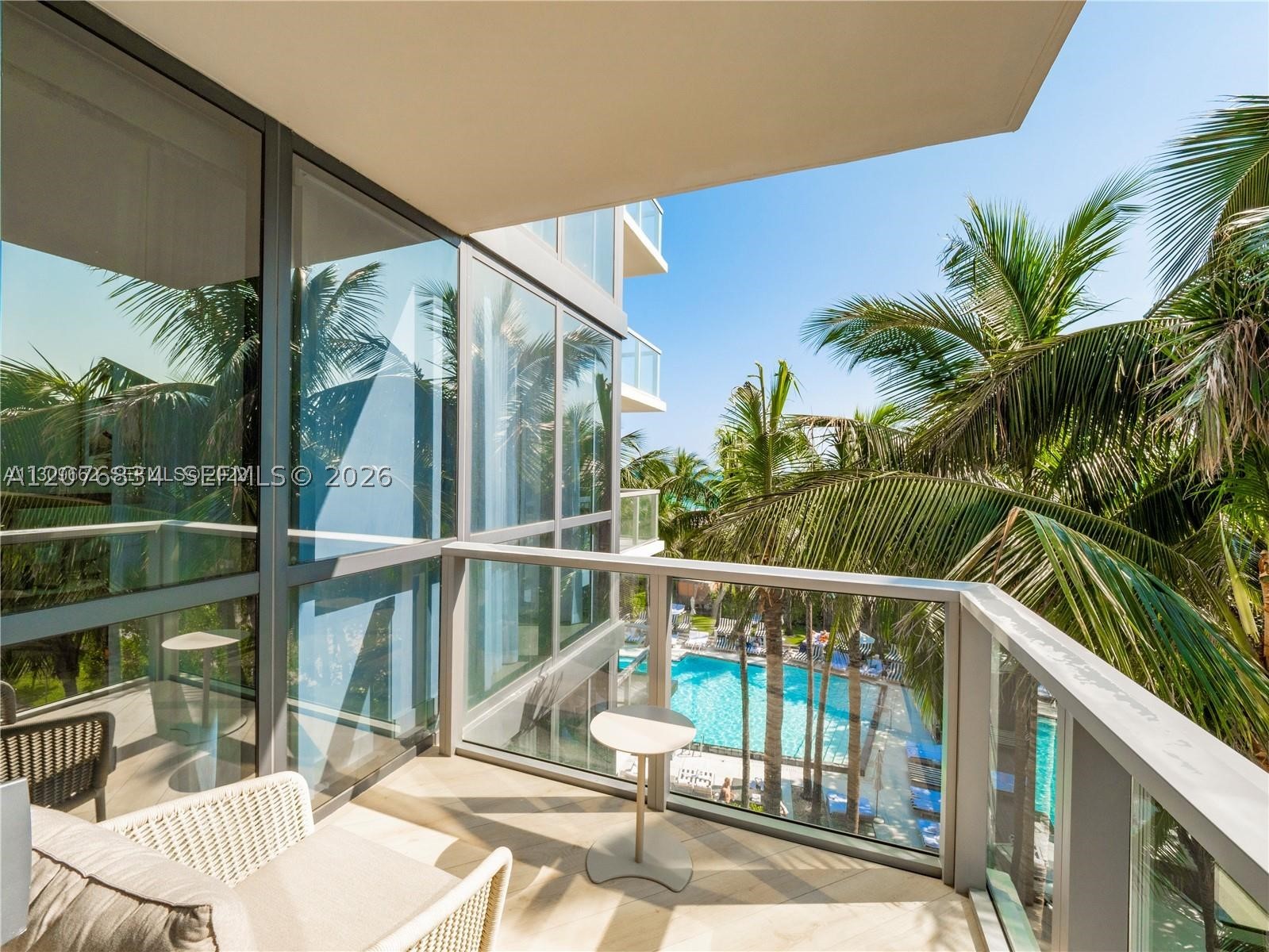 2201 Collins Ave #428 Miami Beach, FL 33139