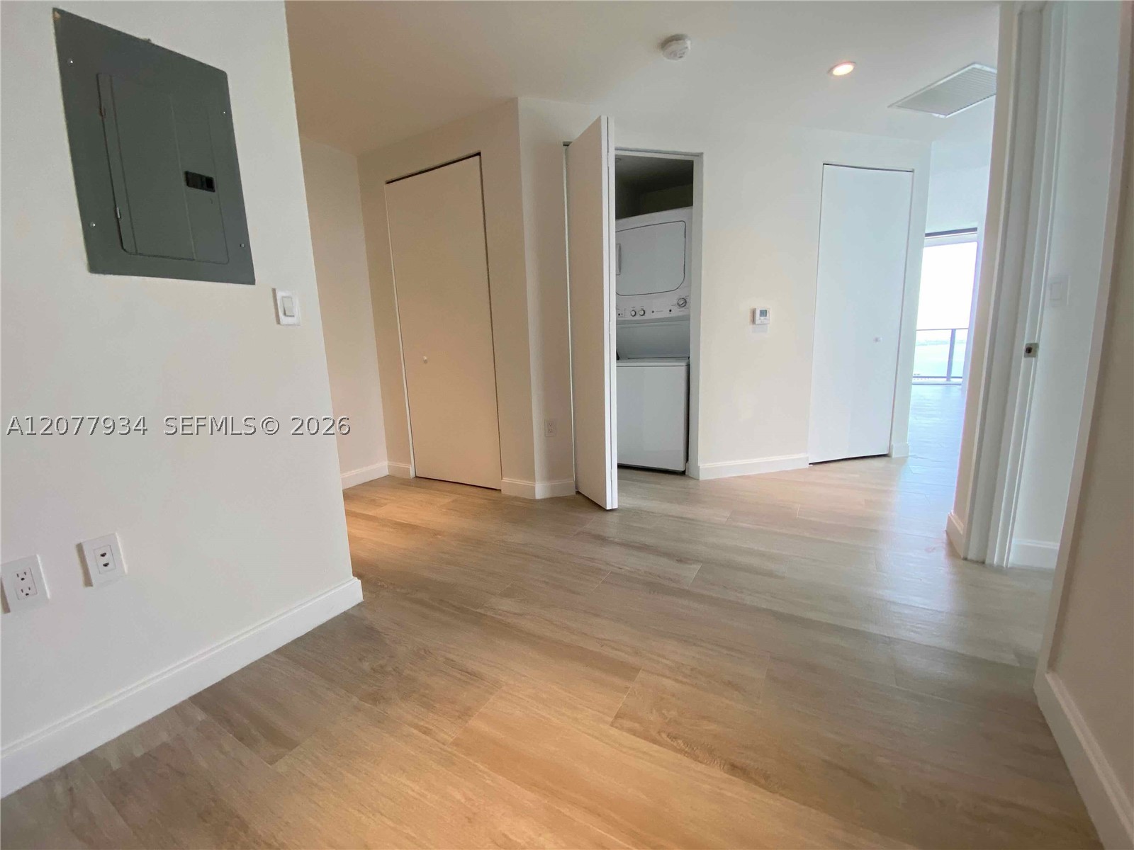 image Brickell Heights East15