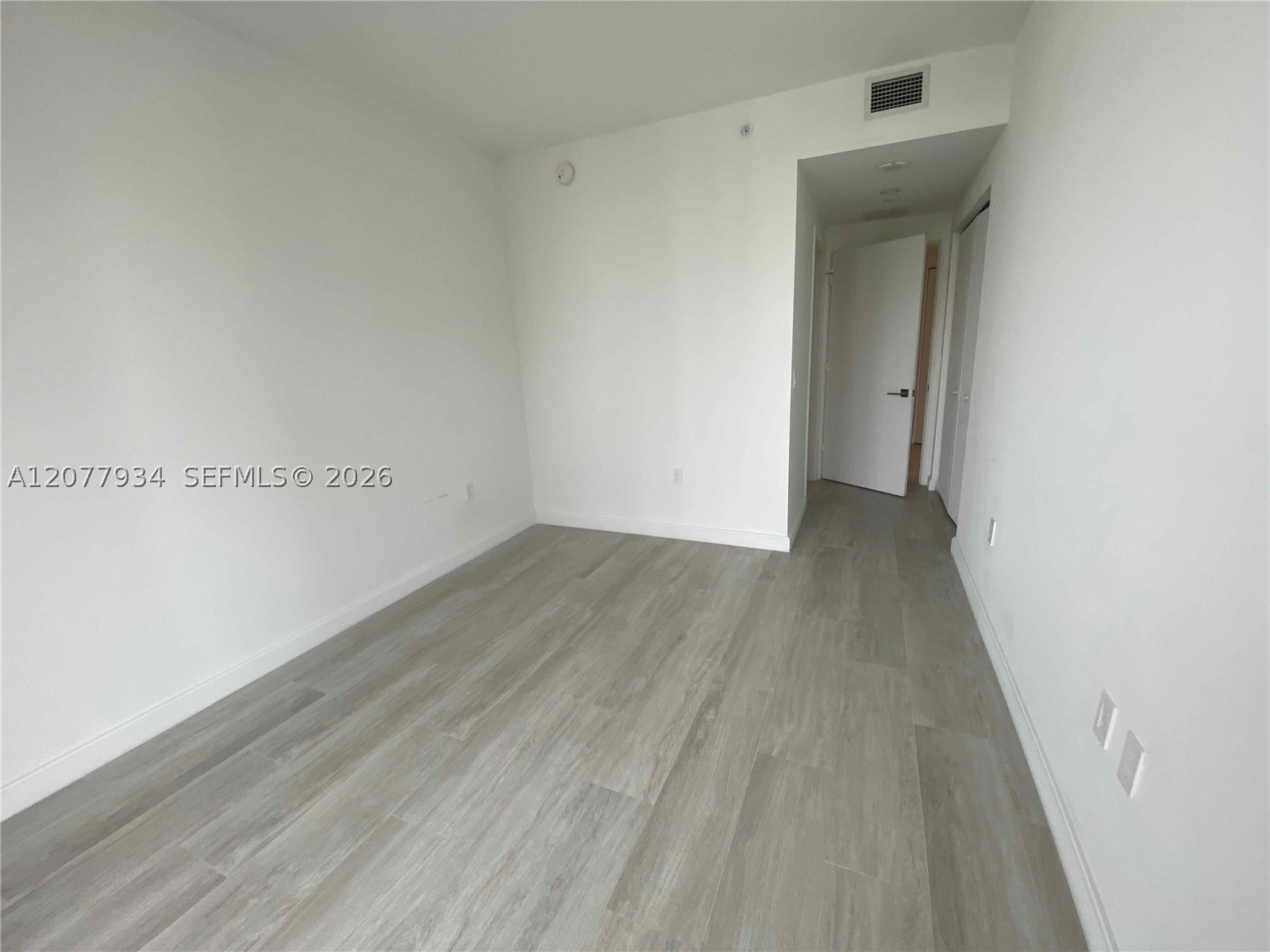 image Brickell Heights East31