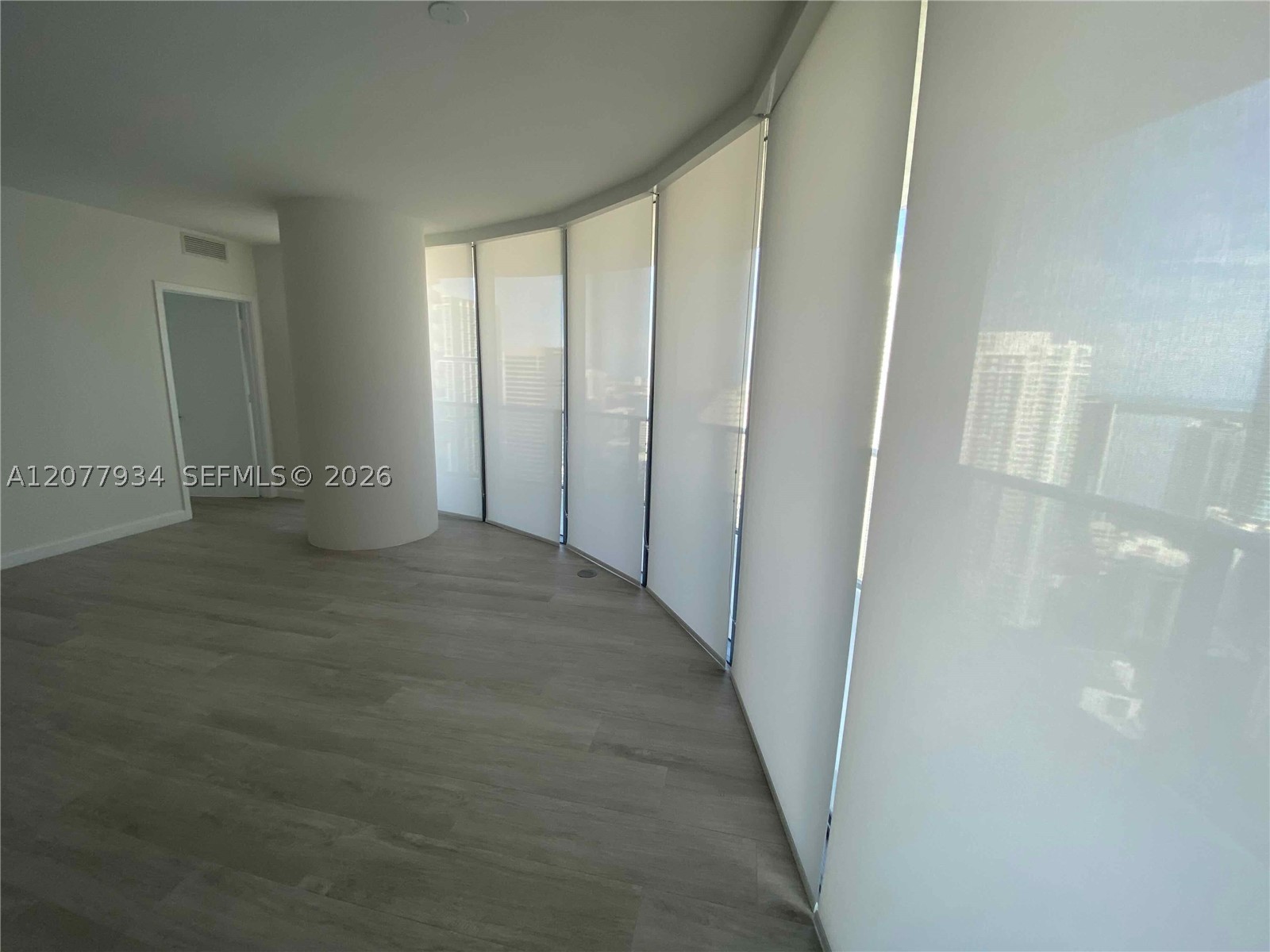 image Brickell Heights East4