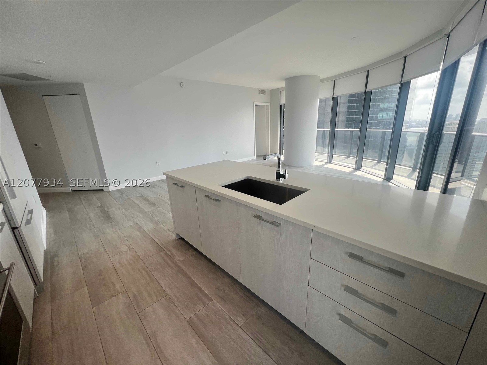 image Brickell Heights East5