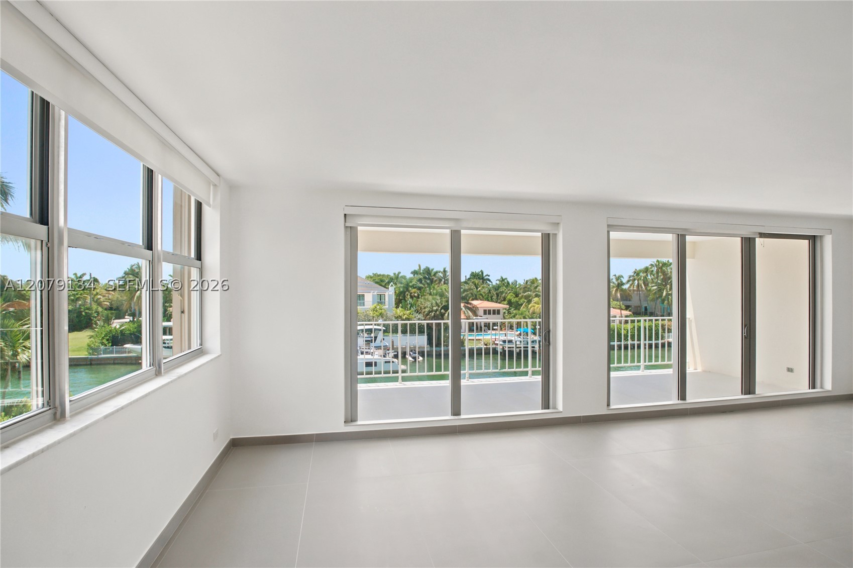 10180 W Bay Hbr Dr #3A Bay Harbor Islands, FL 33154