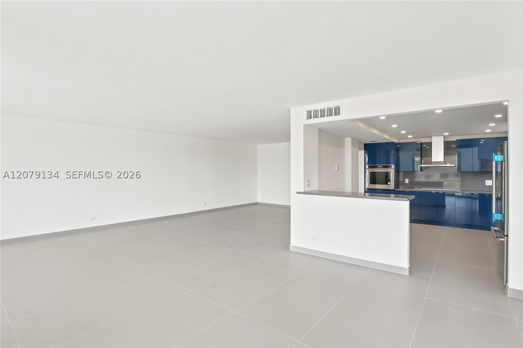 10180 W Bay Hbr Dr #3A Bay Harbor Islands, FL 33154