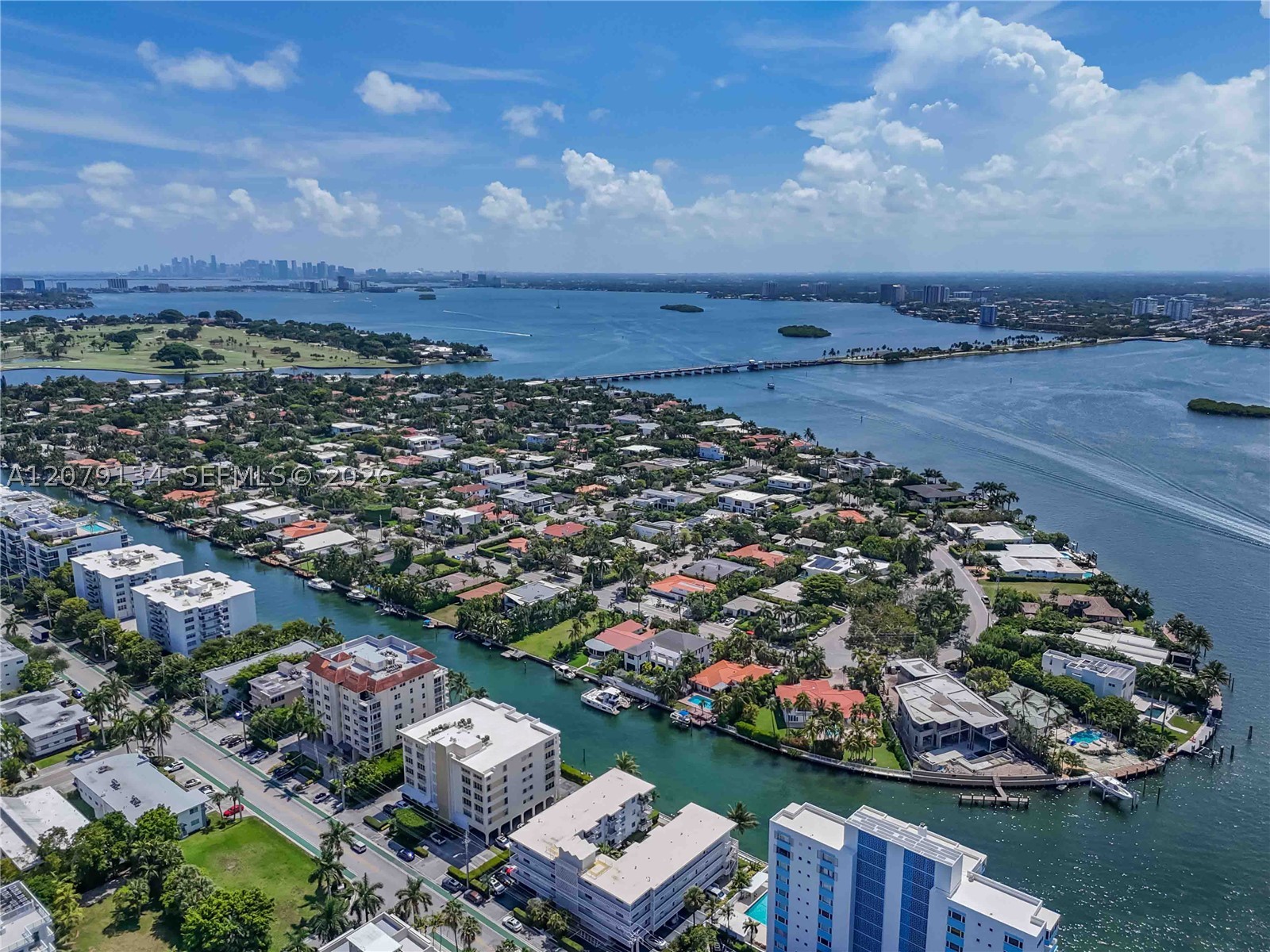 10180 W Bay Hbr Dr #3A Bay Harbor Islands, FL 33154