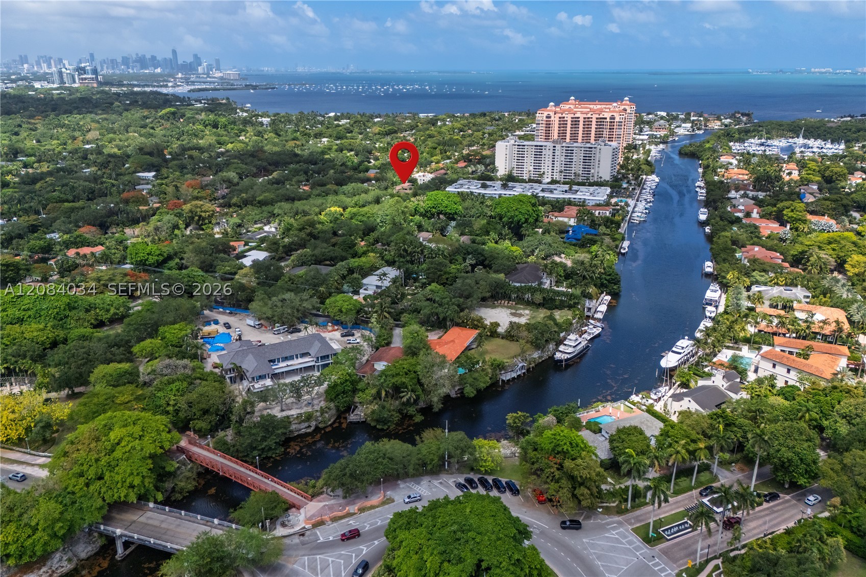 125 Edgewater Dr #14