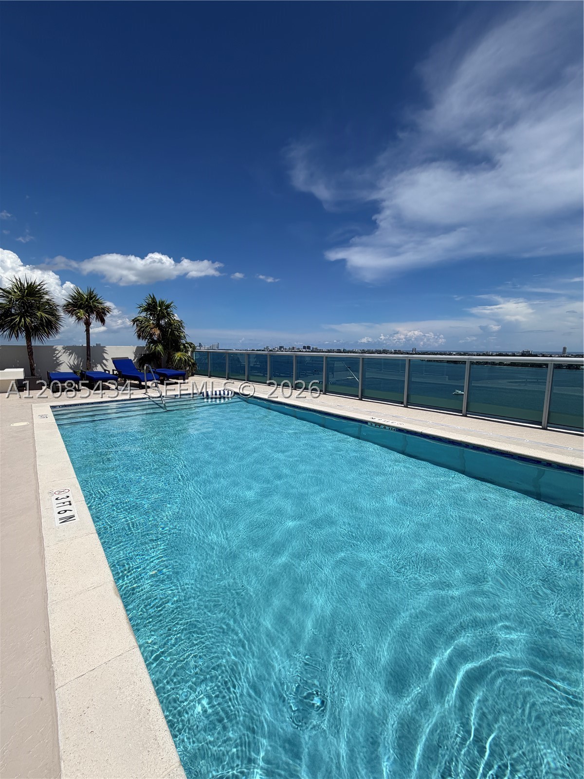 image Cielo on the Bay38