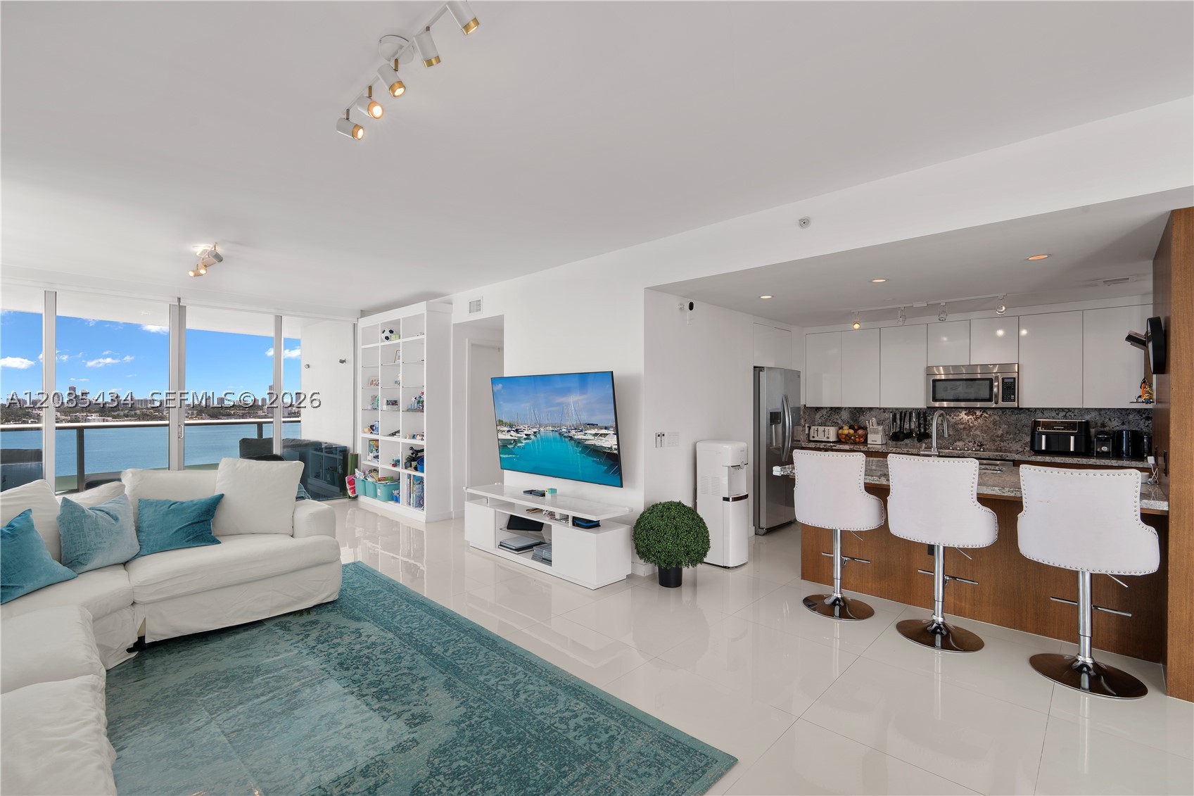 image Cielo on the Bay7