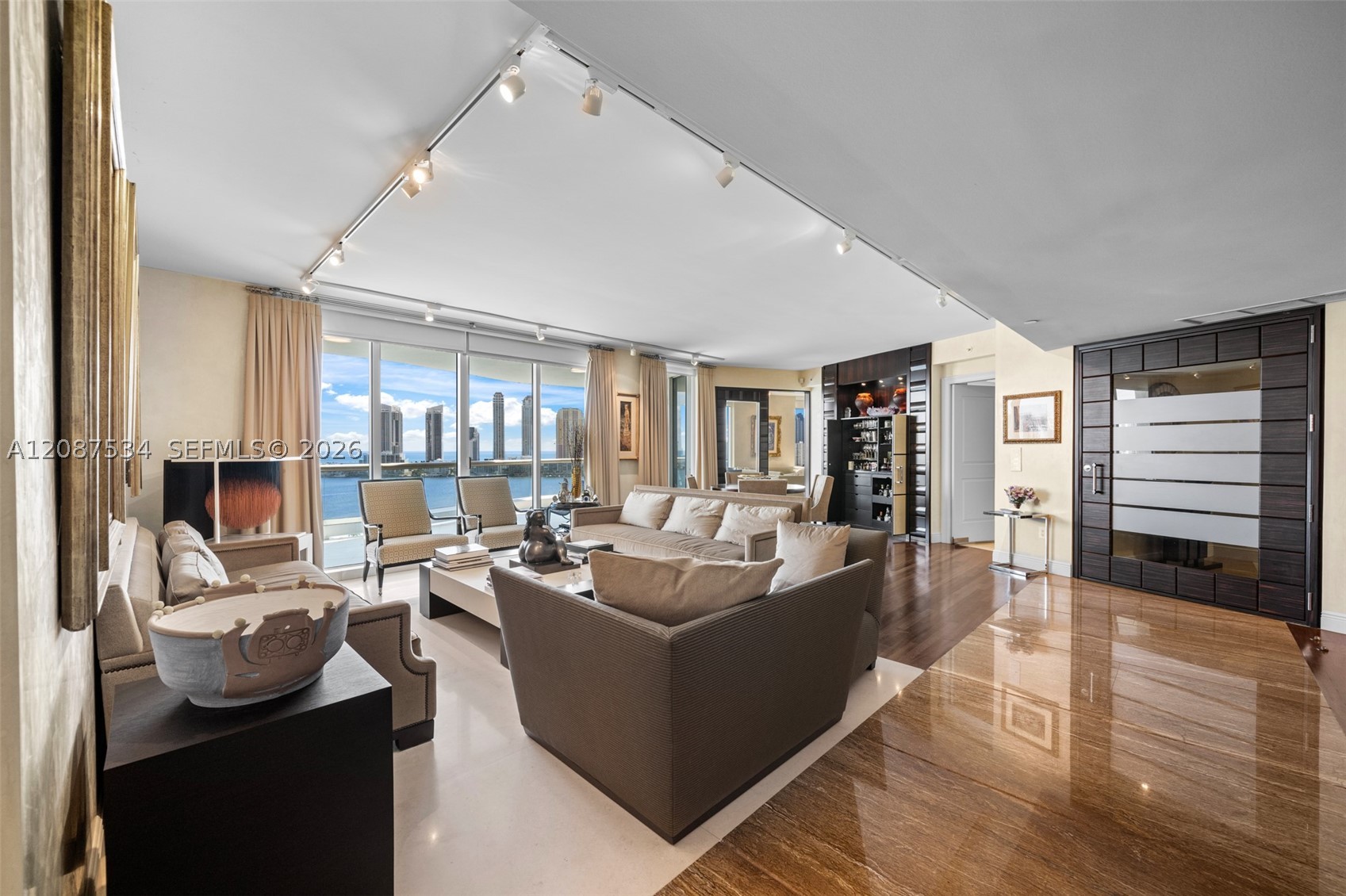 6000 Island Blvd #1703 Aventura, FL 33160