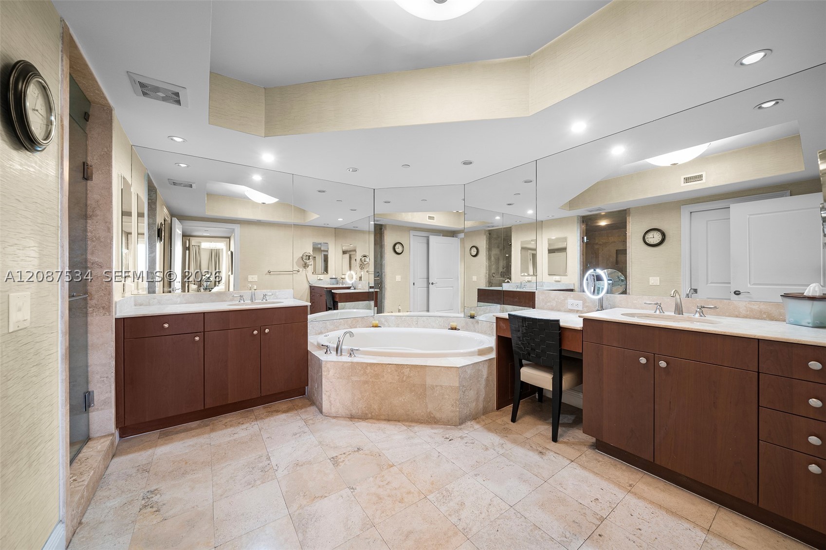 6000 Island Blvd #1703 Aventura, FL 33160