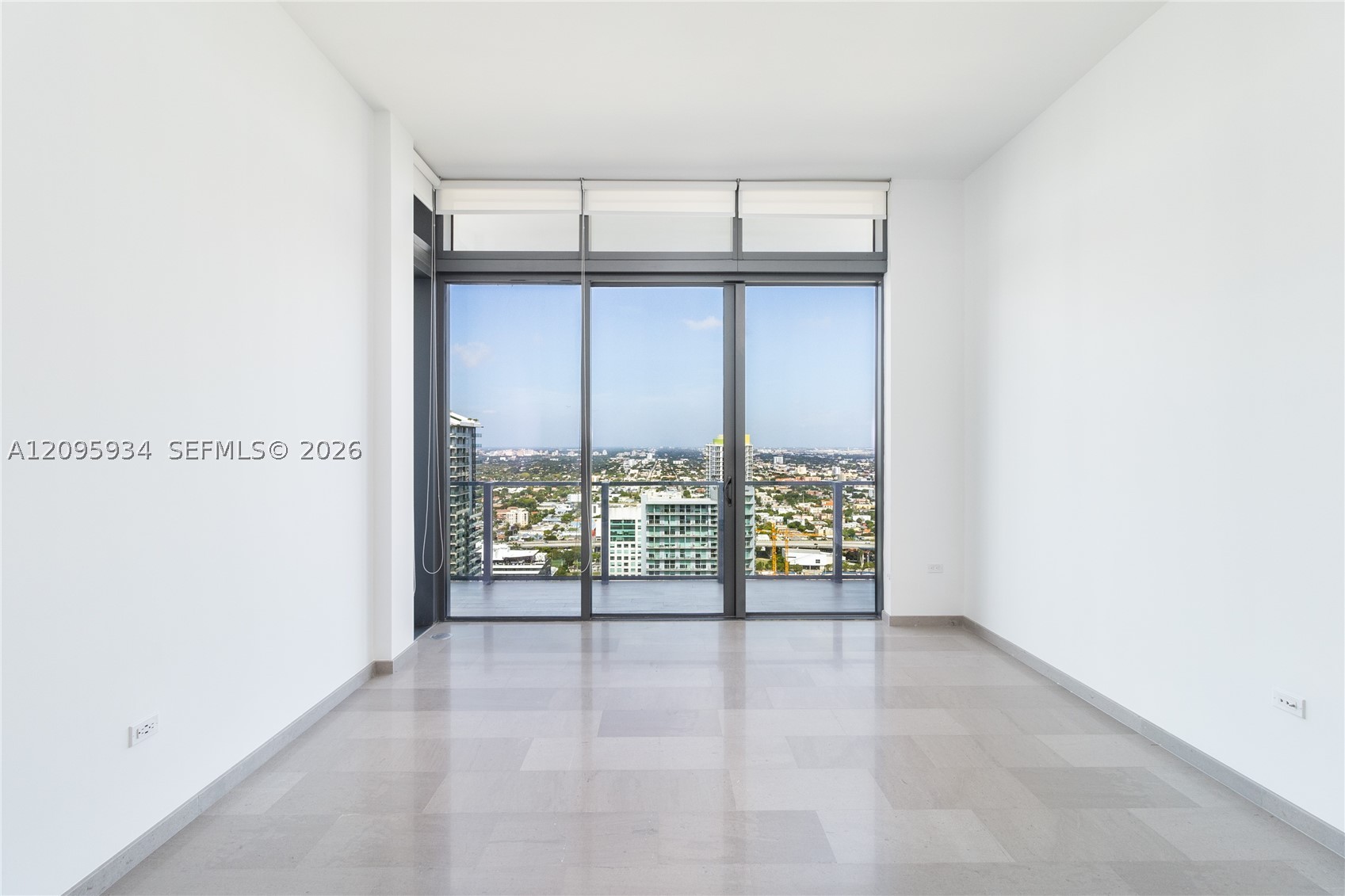 image Reach Brickell City Centre6