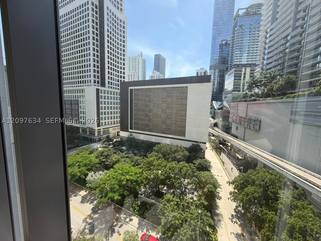 image MyBrickell25
