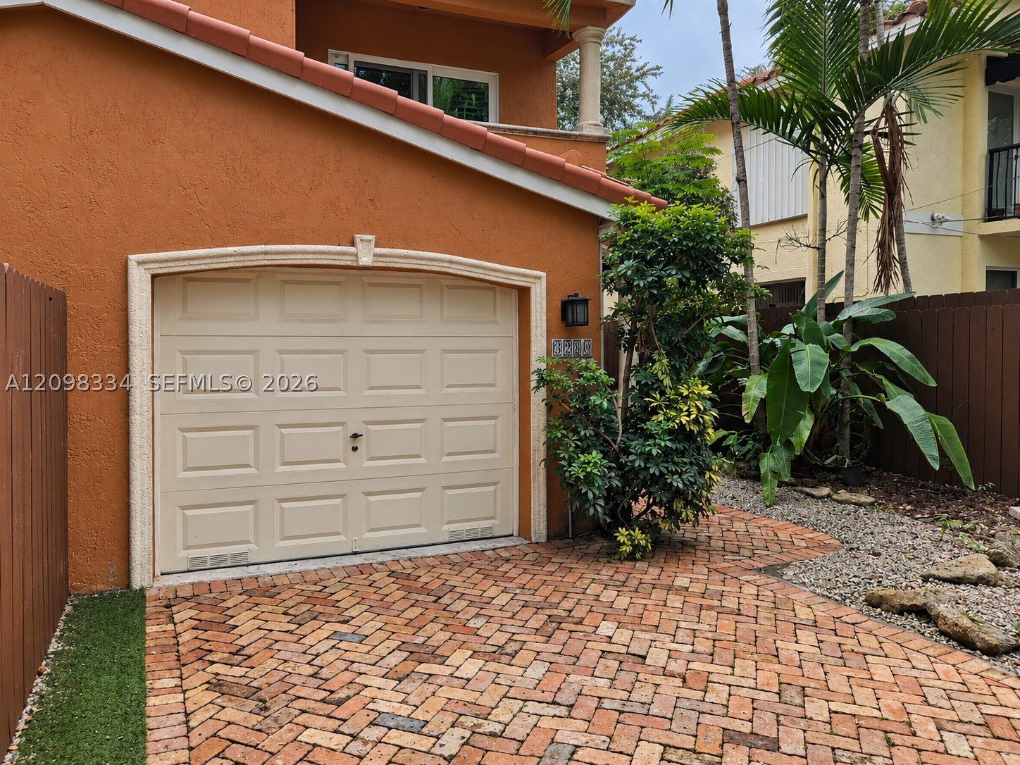 3280 Gifford Ln #3280 Miami, FL 33133