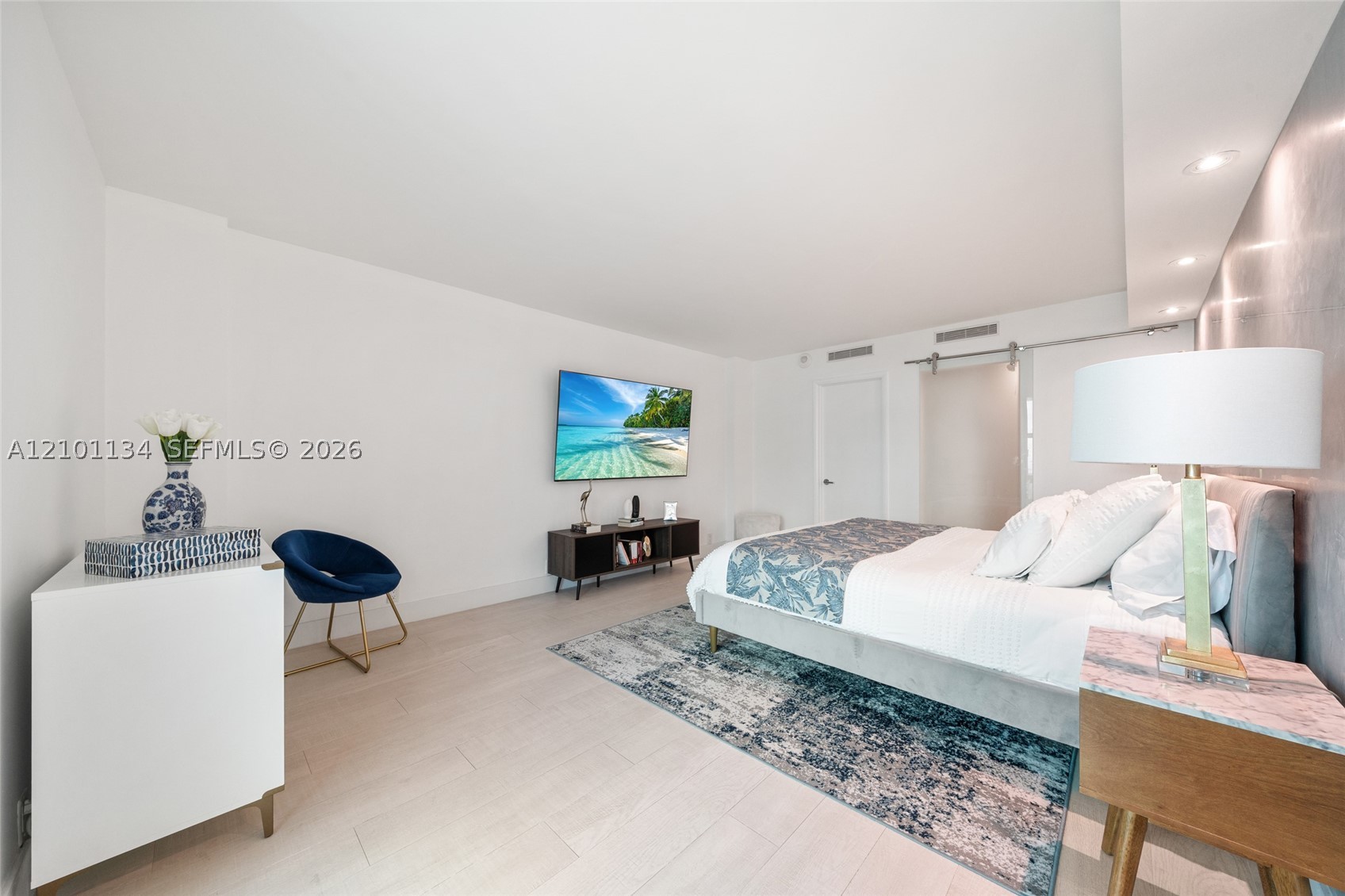 image Towers of Key Biscayne15