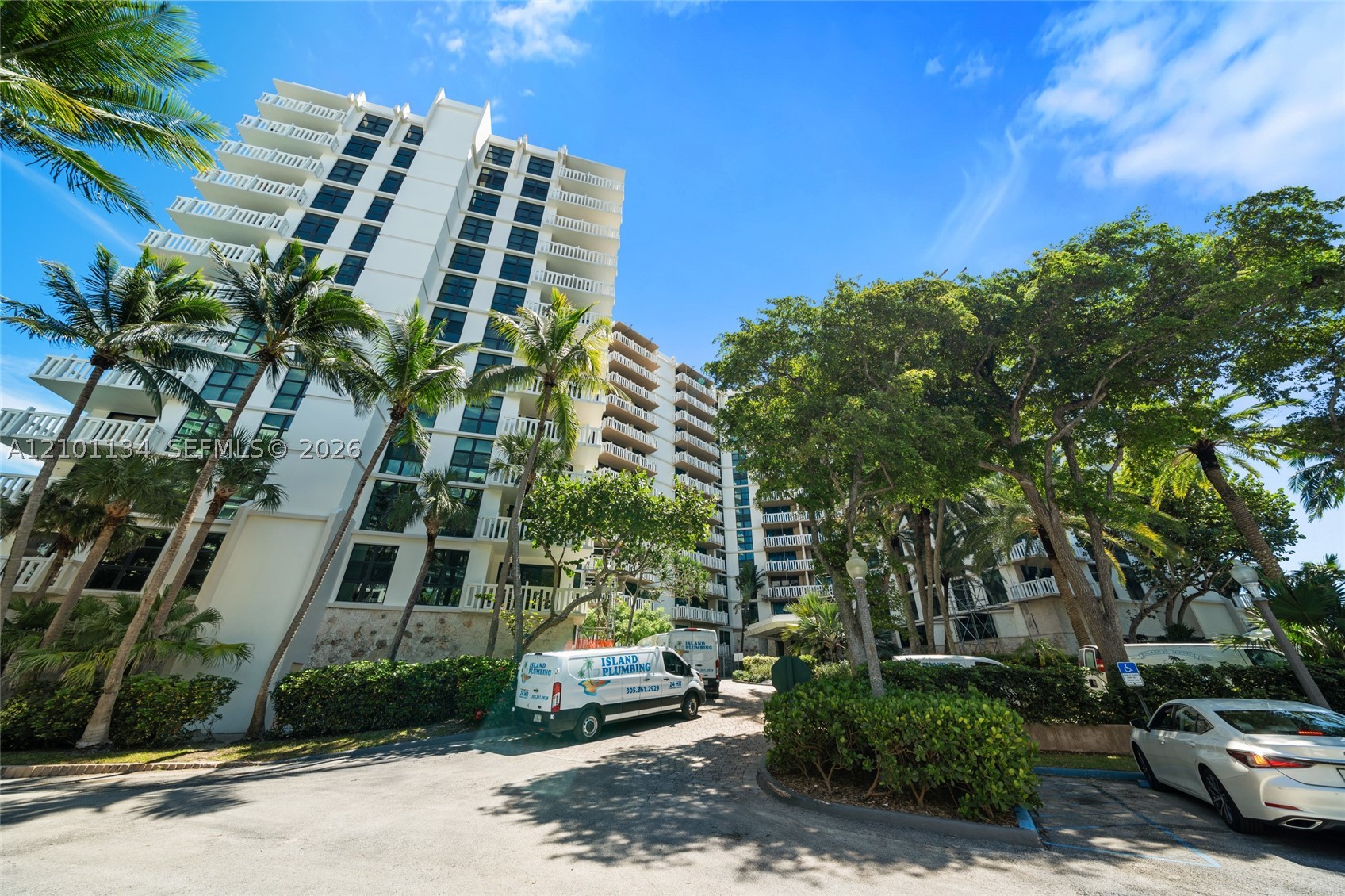 image Towers of Key Biscayne22