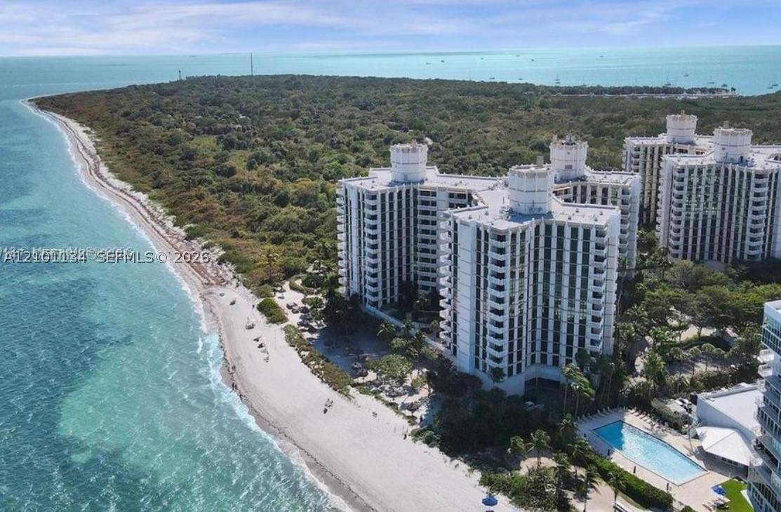 image Towers of Key Biscayne27