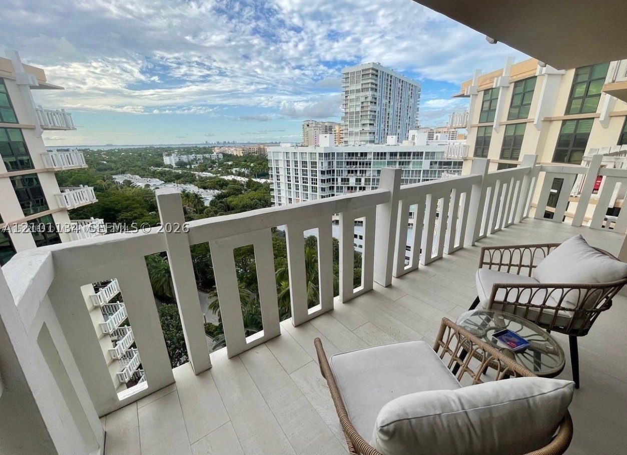 image Towers of Key Biscayne4