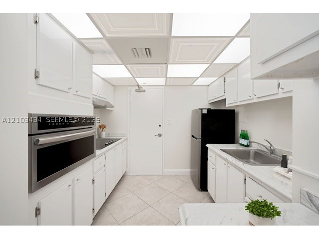 1000 West Ave #1121 Miami Beach, FL 33139