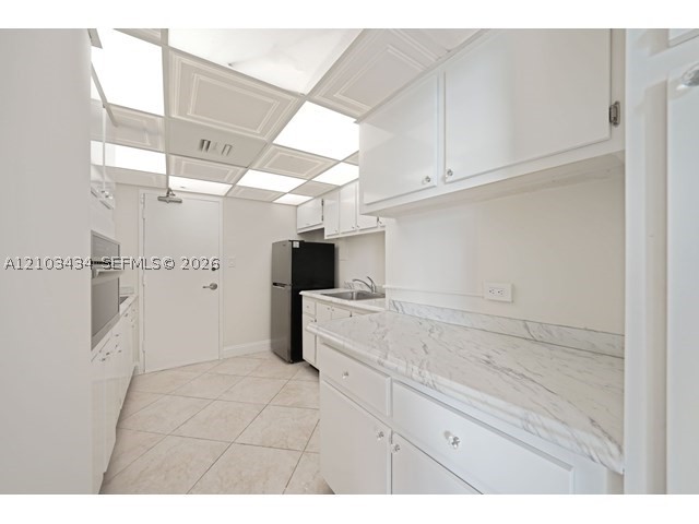 1000 West Ave #1121 Miami Beach, FL 33139