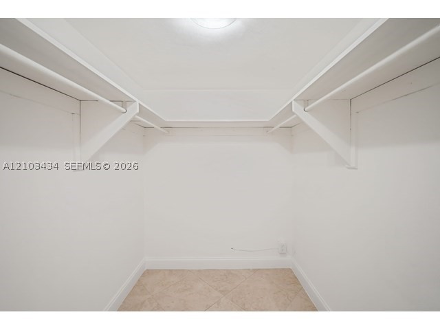 1000 West Ave #1121 Miami Beach, FL 33139