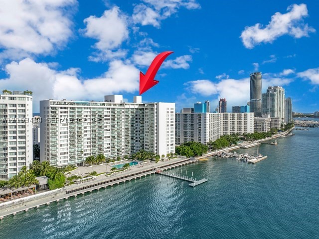 1000 West Ave #1121 Miami Beach, FL 33139