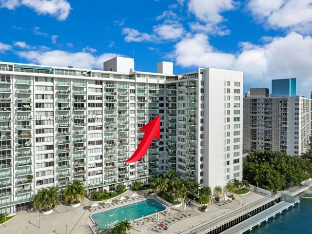 1000 West Ave #1121 Miami Beach, FL 33139
