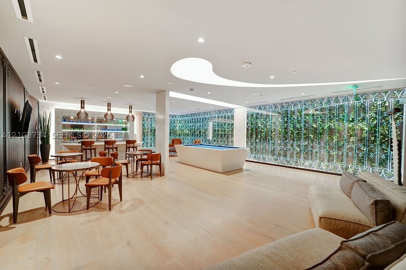 image Brickell Flatiron45