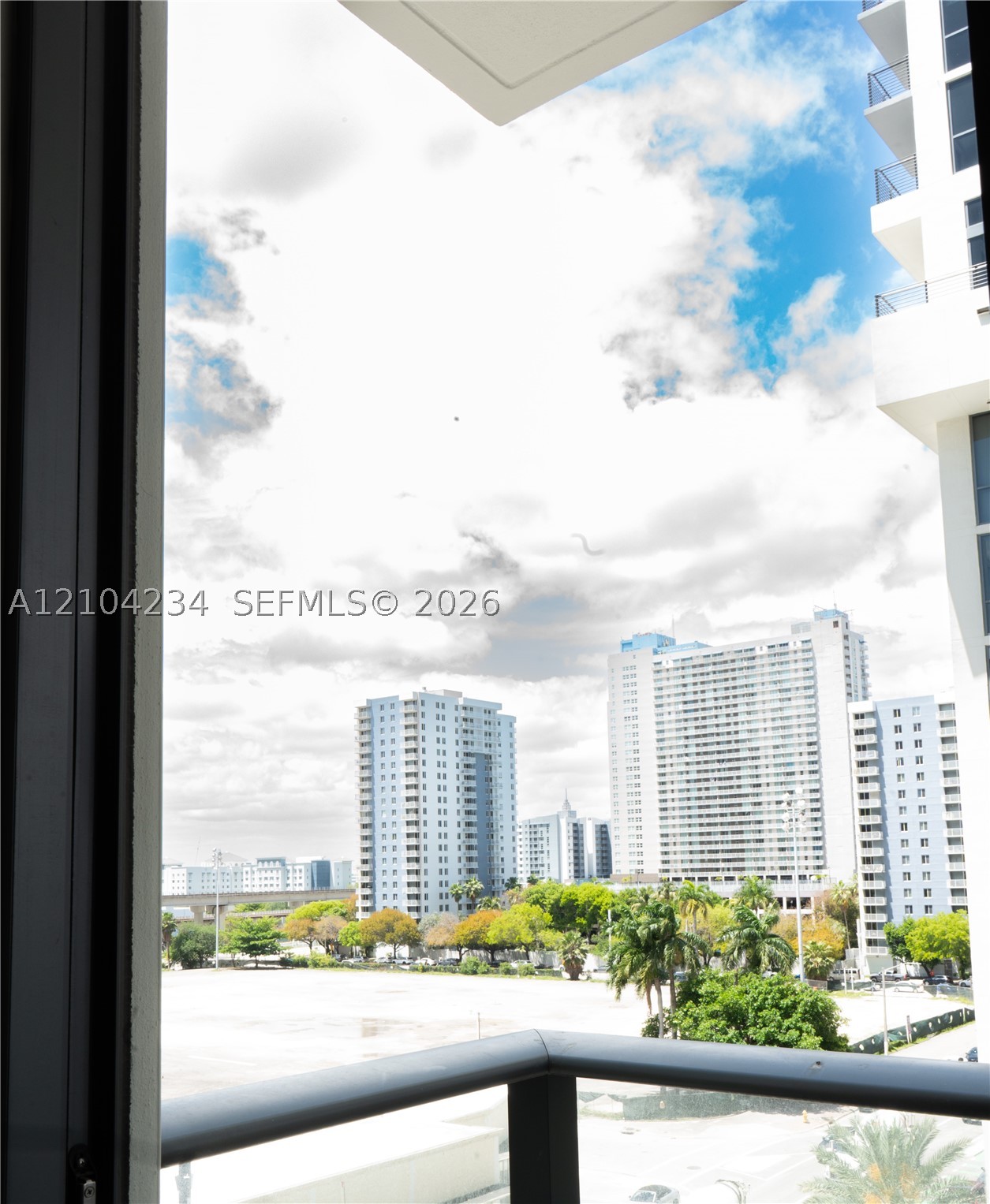 image The Crosby Miami Worldcenter14
