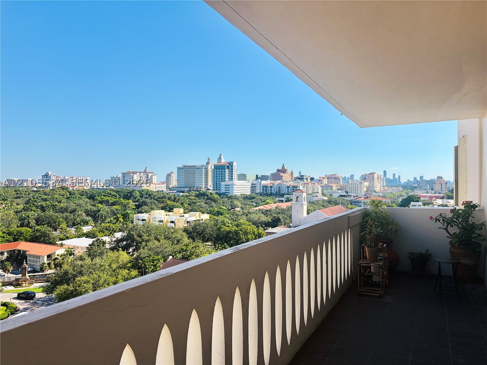 625 Biltmore Way #1107